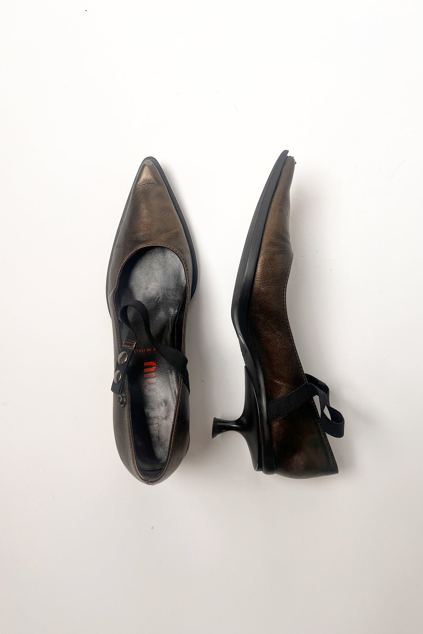 Vintage 90s Miu Miu pointed kitten heel mary janes in Metalic bronze leather