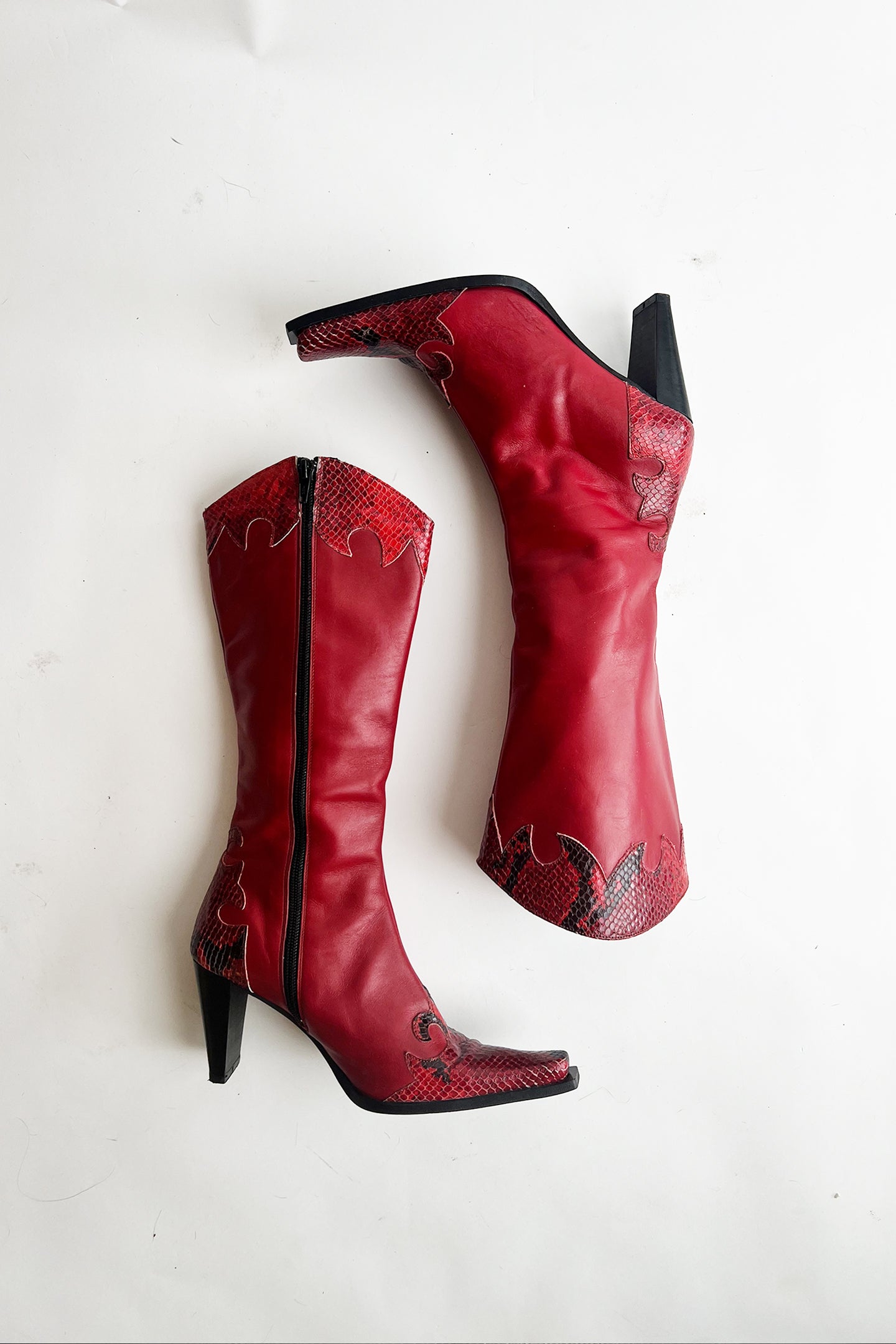 Vintage 90s Y2k Italian red leather western heeled boots size 7