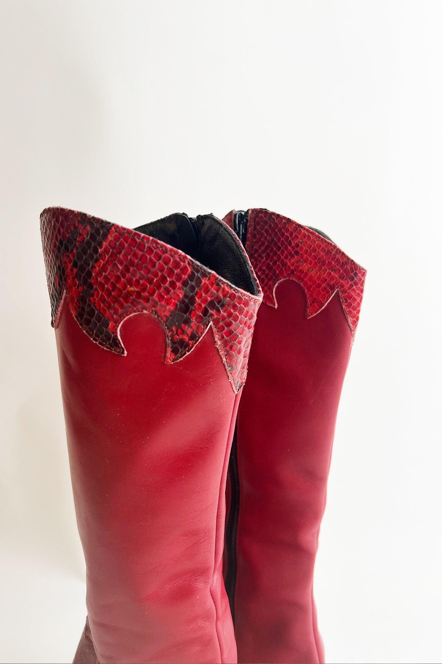 Vintage 90s Y2k Italian red leather western heeled boots size 7