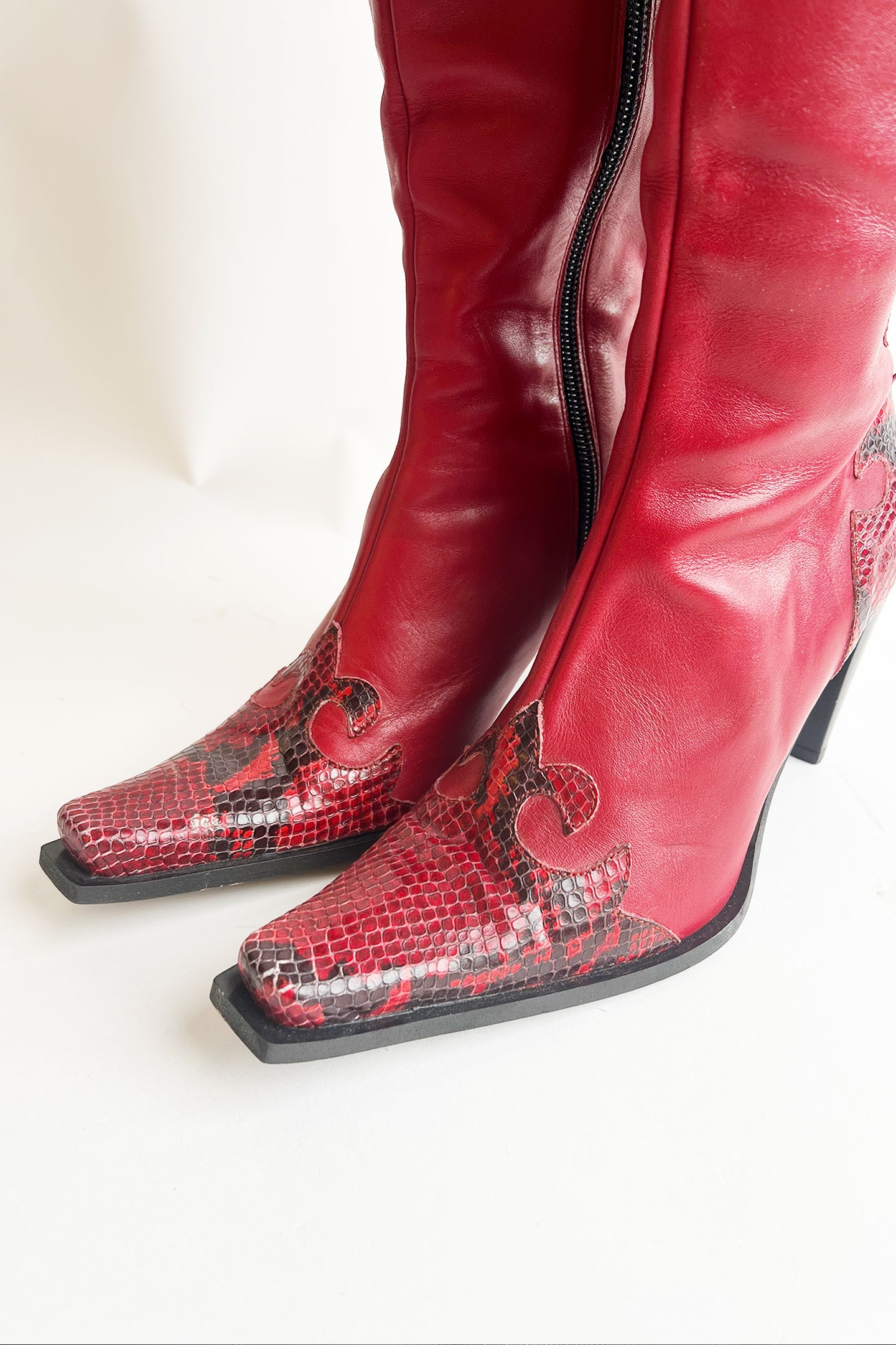 Vintage 90s Y2k Italian red leather western heeled boots size 7