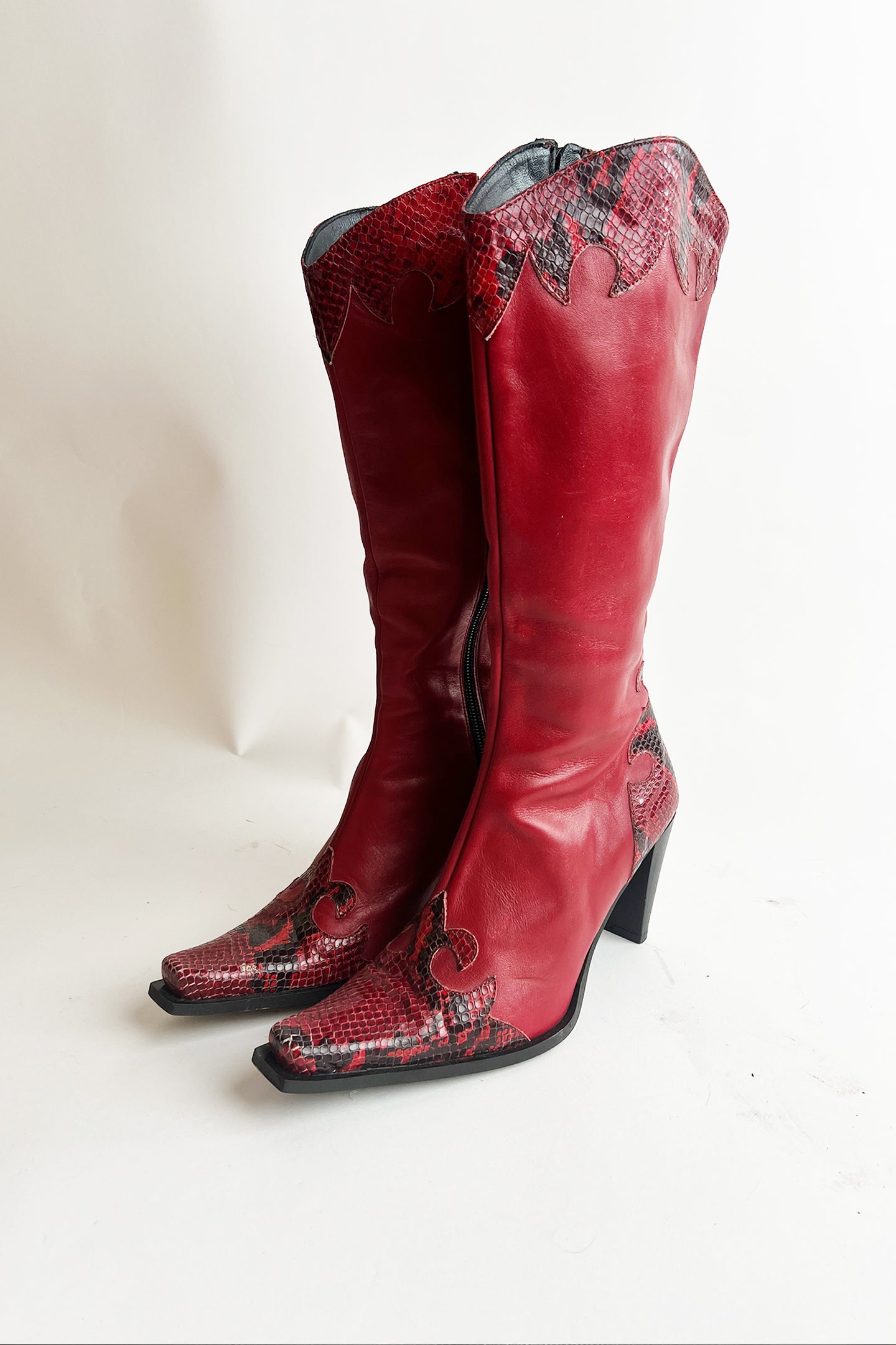 Vintage 90s Y2k Italian red leather western heeled boots size 7