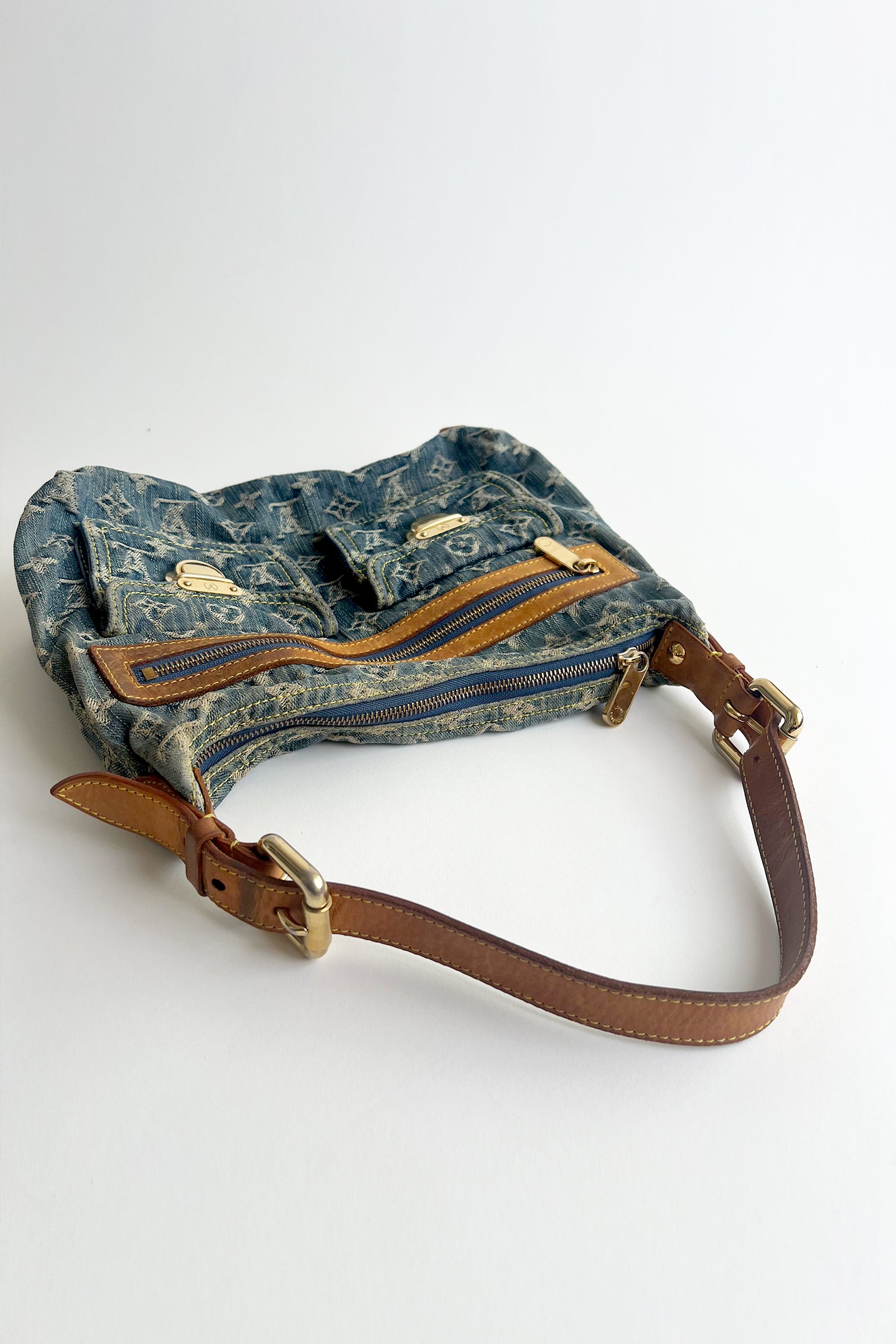2006 Louis Vuitton Blue Denim Baggy PM Monogram Shoulder Bag