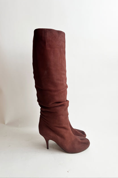 Rare vintage 90s Margiela Tabi heeled tall boots in Maroon suede leather 38