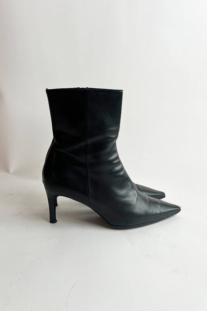 Vintage 90s black leather GUCCI kitten heel booties 8 1/2