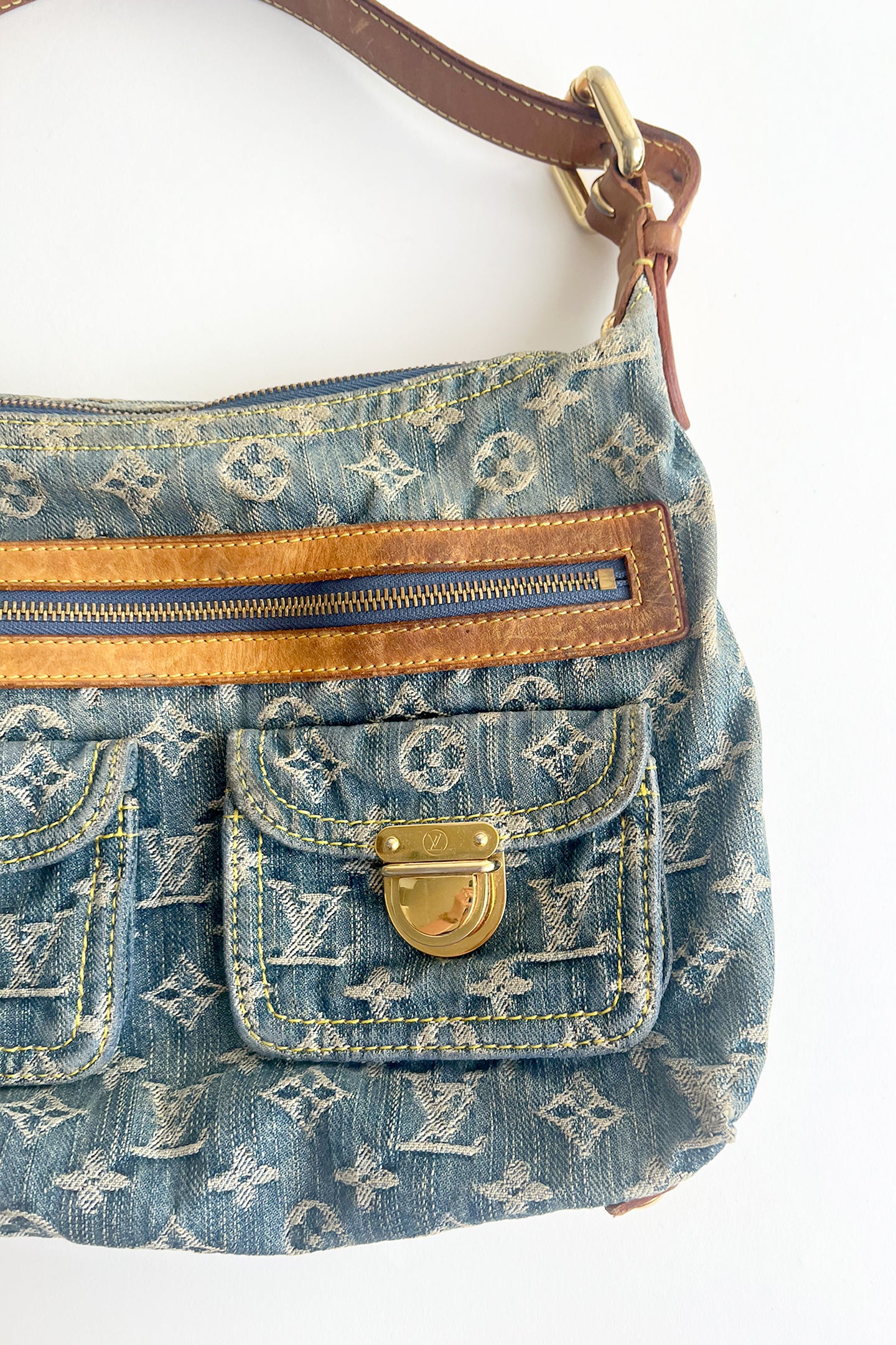 2006 Louis Vuitton Blue Denim Baggy PM Monogram Shoulder Bag