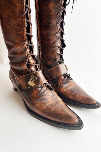Vintage 90s Muxtart distressed brown leather kitten heel lace up boots 38