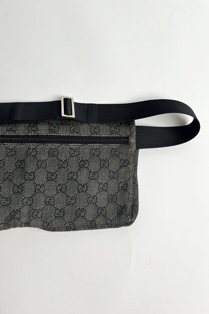 Vintage black GUCCI belt bag