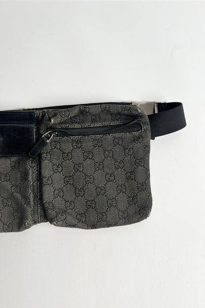 Vintage black GUCCI belt bag
