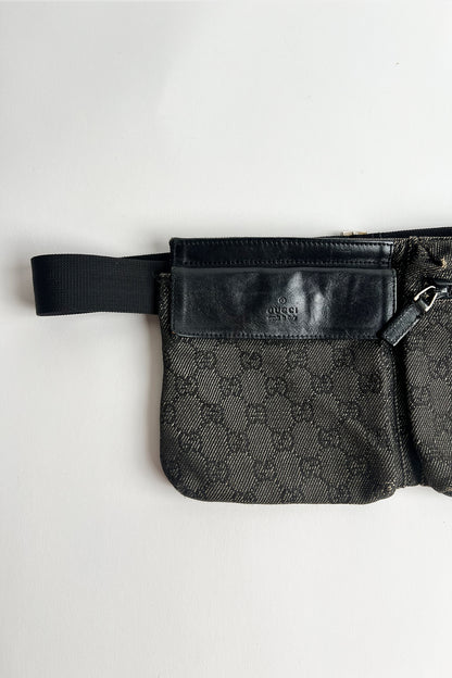 Vintage black GUCCI belt bag