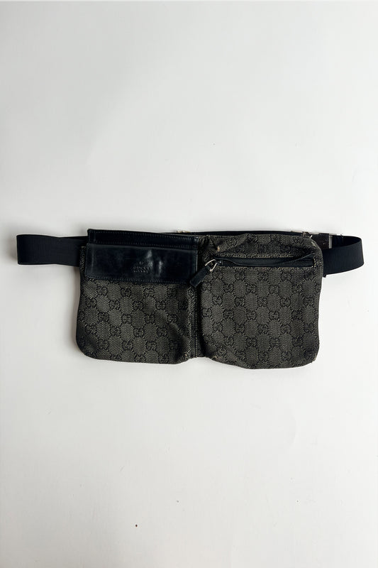 Vintage black GUCCI belt bag