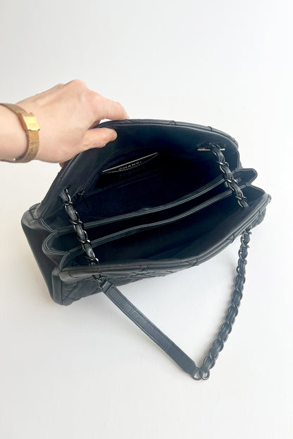 Vintage Chanel black leather wild stitch shoulder bag with metal chain