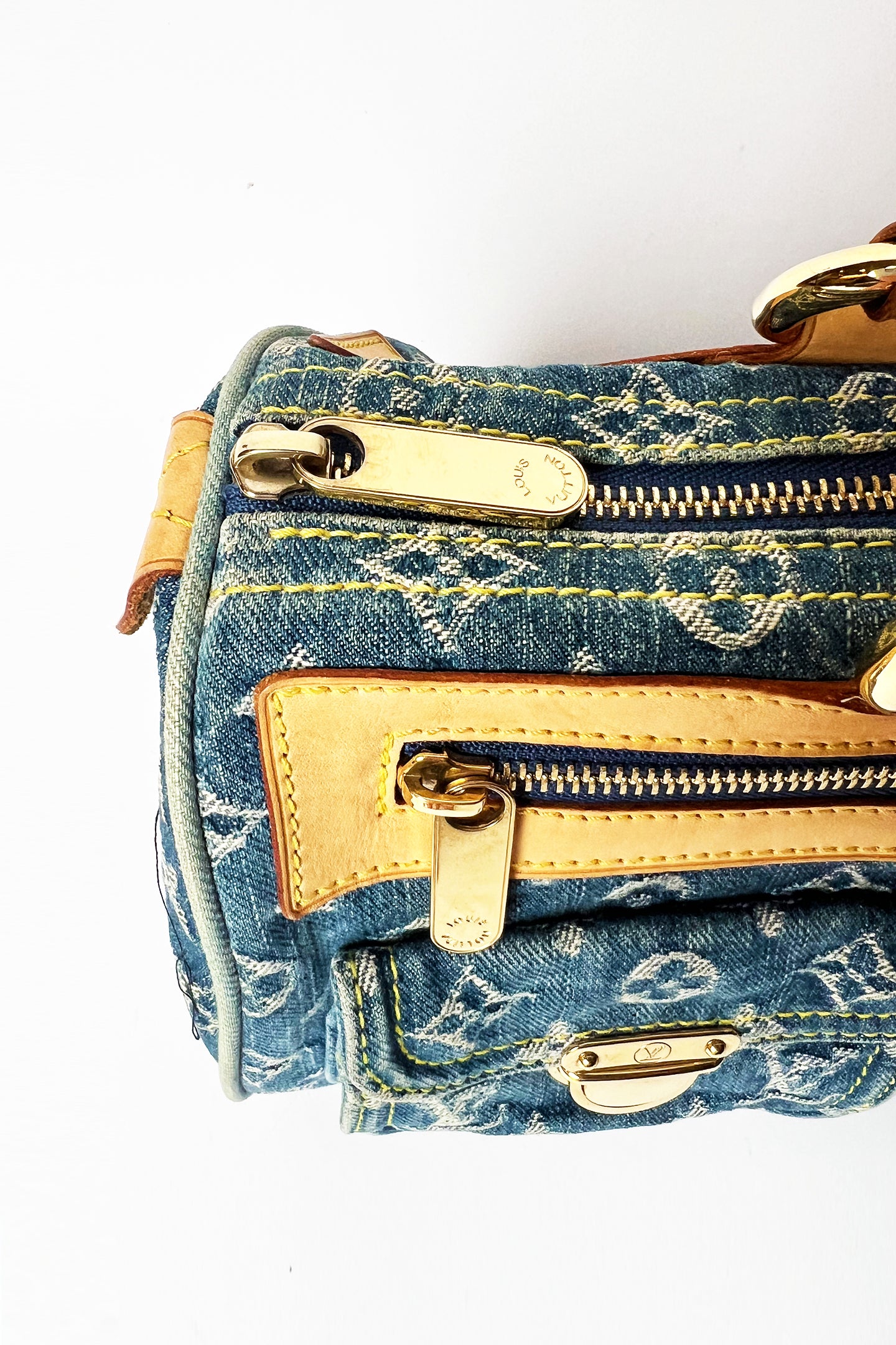2005 vintage LOUIS VUITTON Monogram Denim Neo Speedy Hand Bag