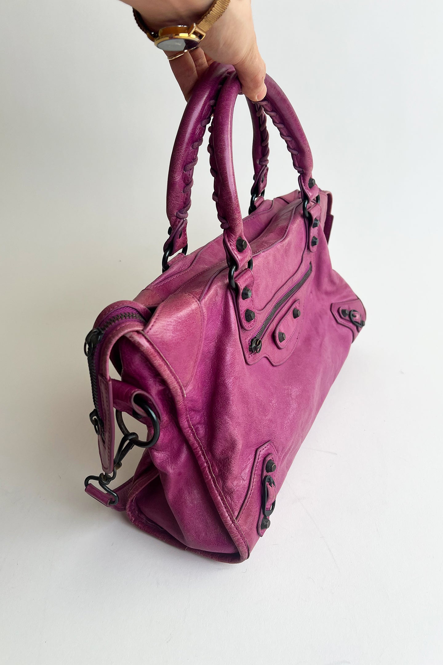 Vintage 2000s margenta distressed leather Balenciaga City bag