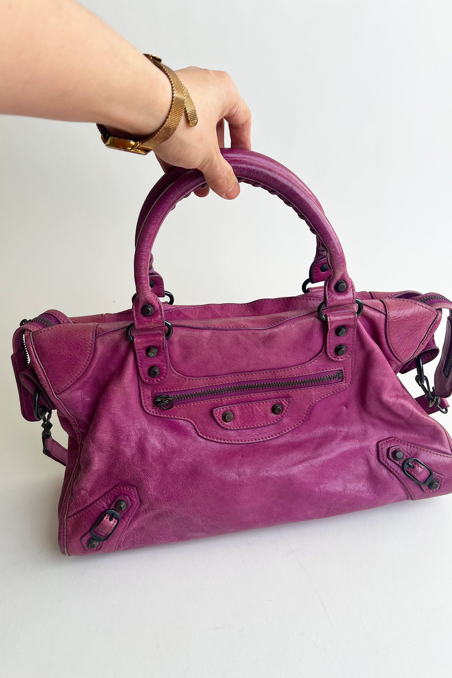 Vintage 2000s margenta distressed leather Balenciaga City bag