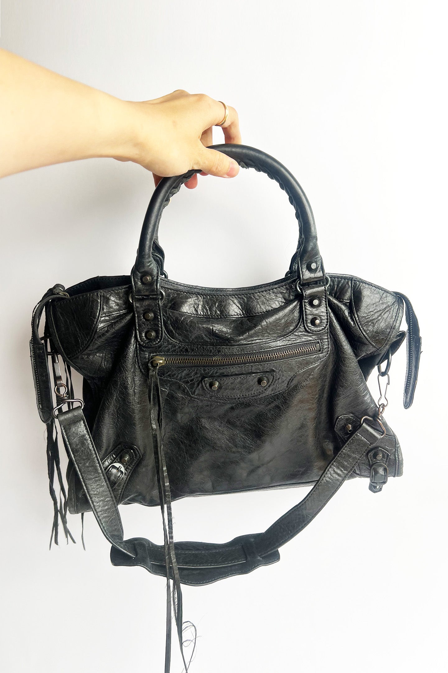 Vintage 2000s Black distressed leather Balenciaga City bag