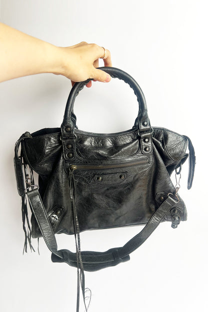 Vintage 2000s Black distressed leather Balenciaga City bag