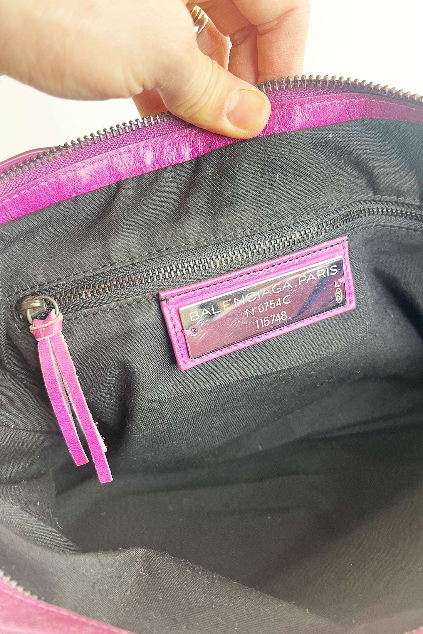 Vintage 2000s margenta distressed leather Balenciaga City bag