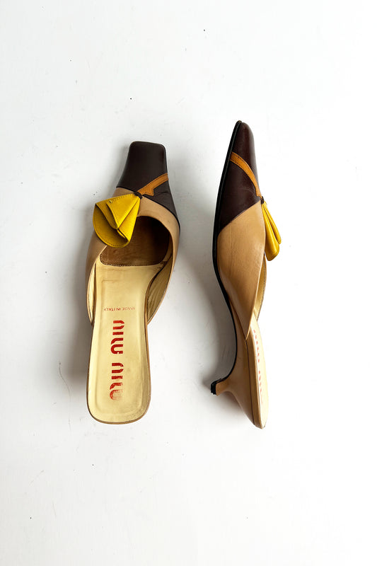 Vintage 90s Miu Miu Lily kitten heels