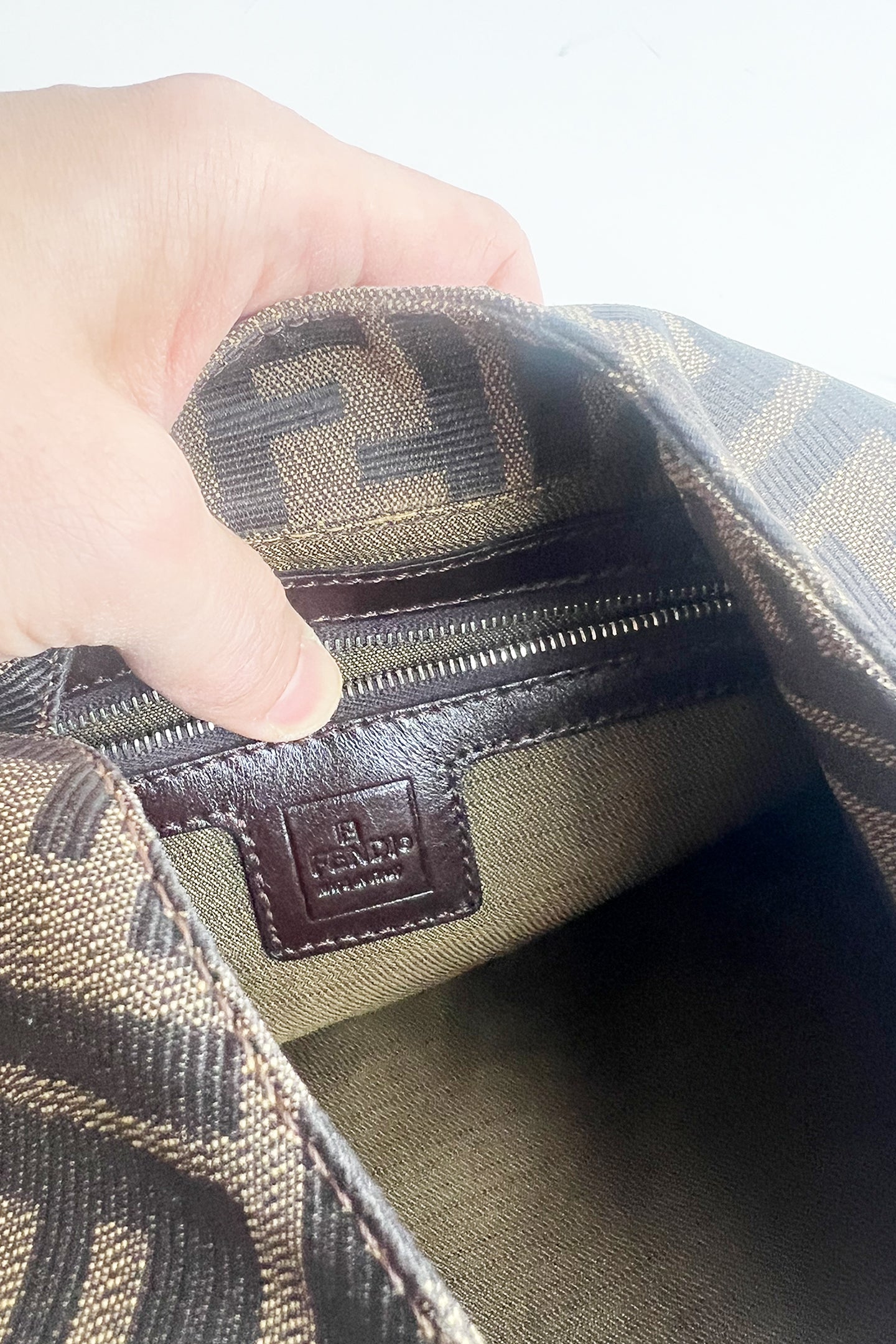 Vintage Fendi zucca print shoulder bag