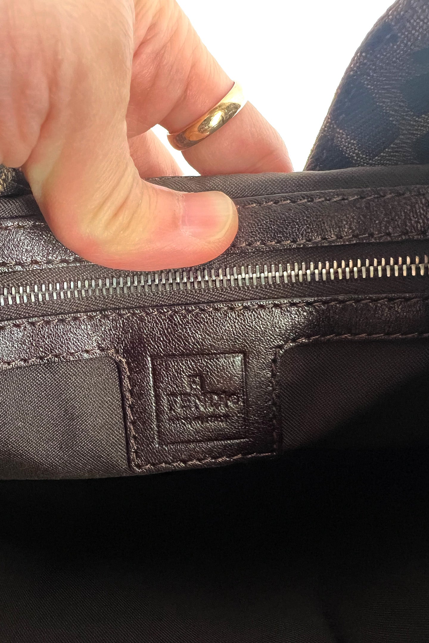 Vintage Fendi zucca print shoulder bag