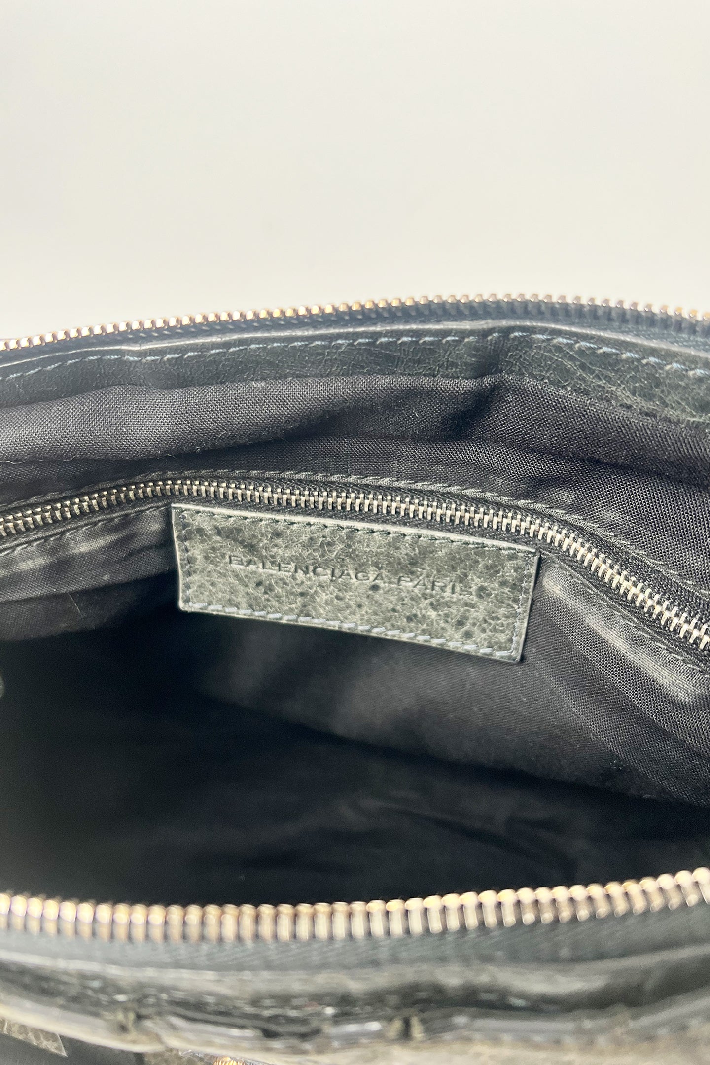Vintage 2000s Balenciaga le city bag in distressed grey leather and giant rose gold hardware