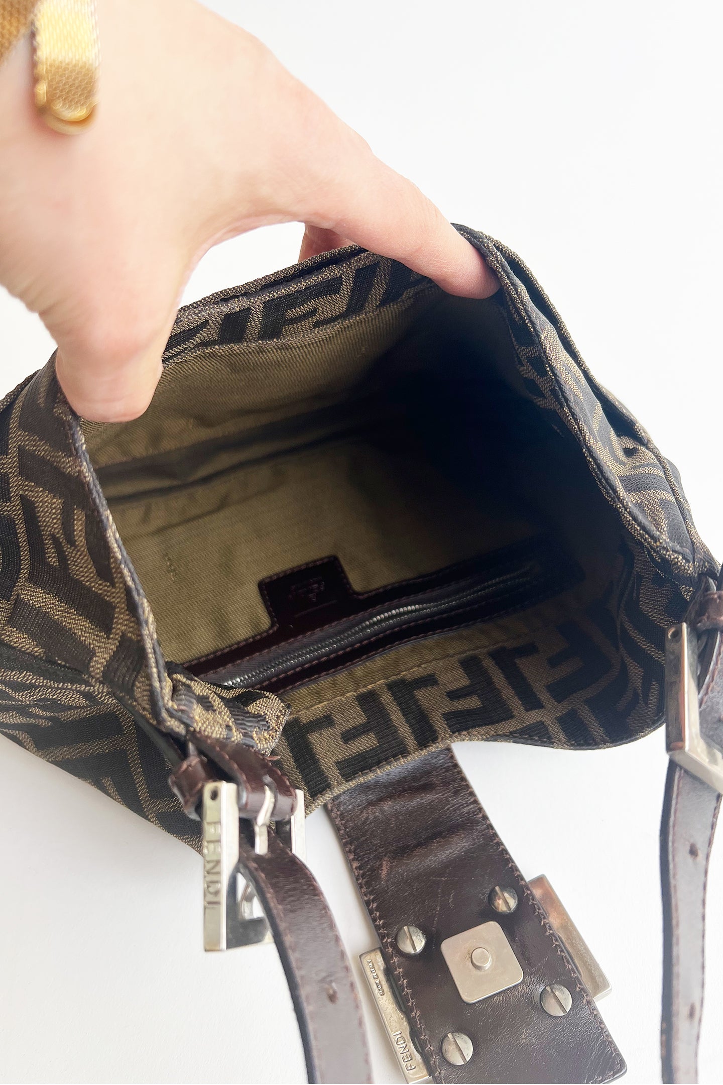 Vintage Fendi zucca print shoulder bag
